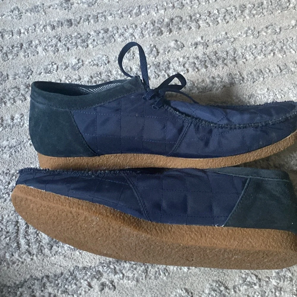 Men’s Blue Clark’s Size 12 shoe - Picture 5 of 5